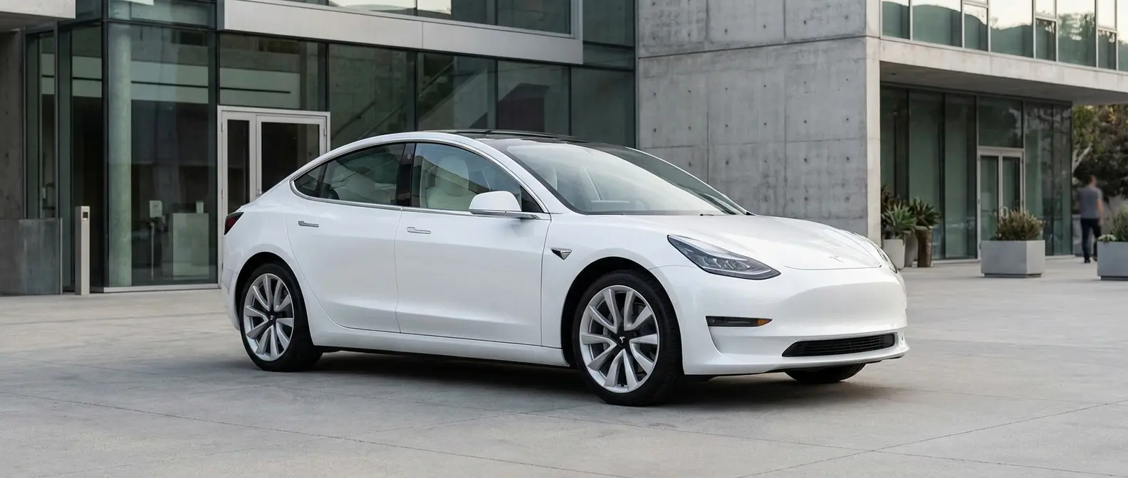 Tesla Model 3 - The benchmark of electric cars with Autopilot